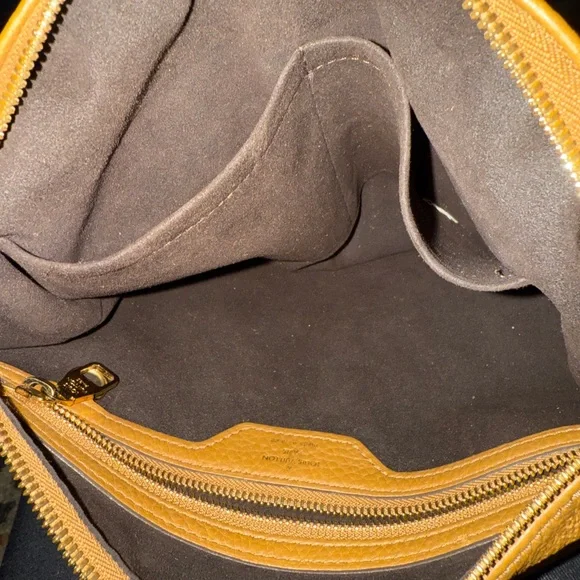 AUTH. LOUIS VUITTON MAHINA SERENE MM 2-Way Handbag/Shoulderbag-Caramel - Picture 5 of 14
